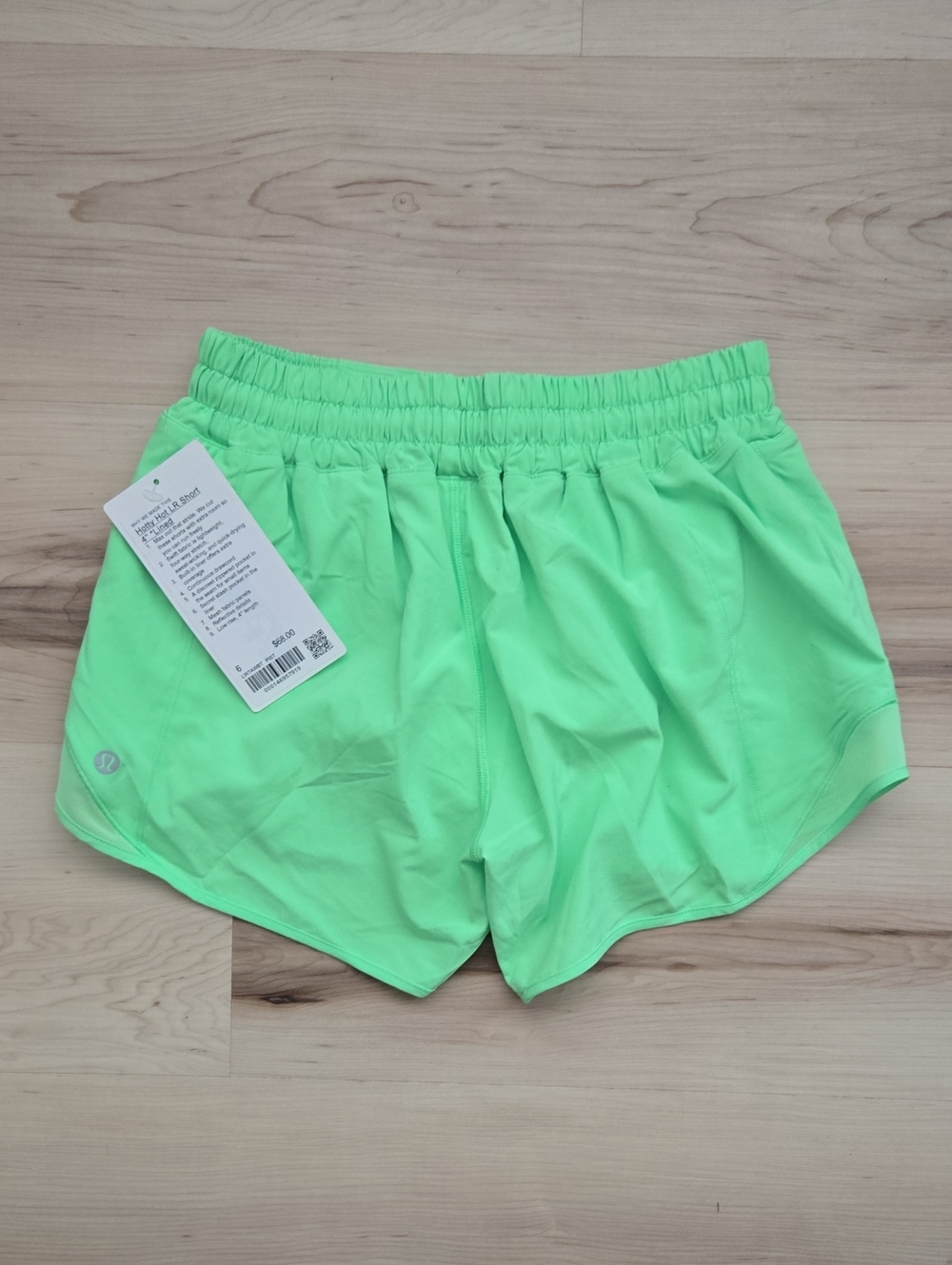 NWT Lululemon Hotty Hots, Size 6 - Picture 3 of 3